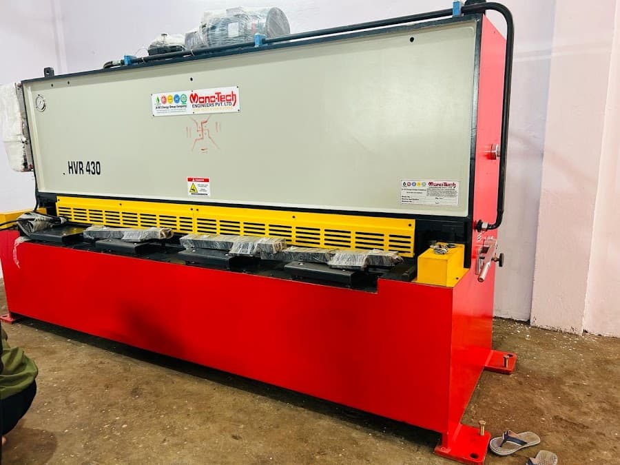 Abhay Pathak machine photo